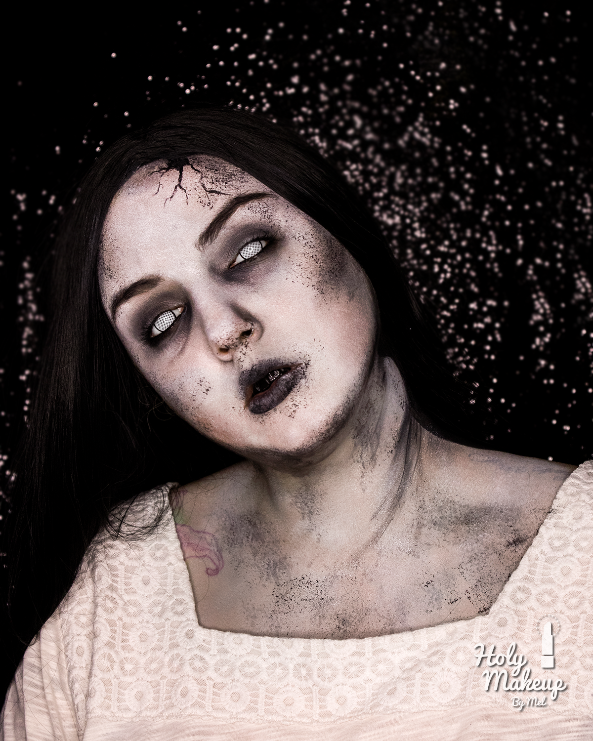WHITE MANSON MESH